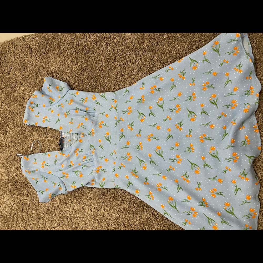 Mini baby blue dress with mini orange tulips
